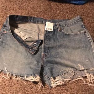 Levis denim shorts vintage from urban outfitters